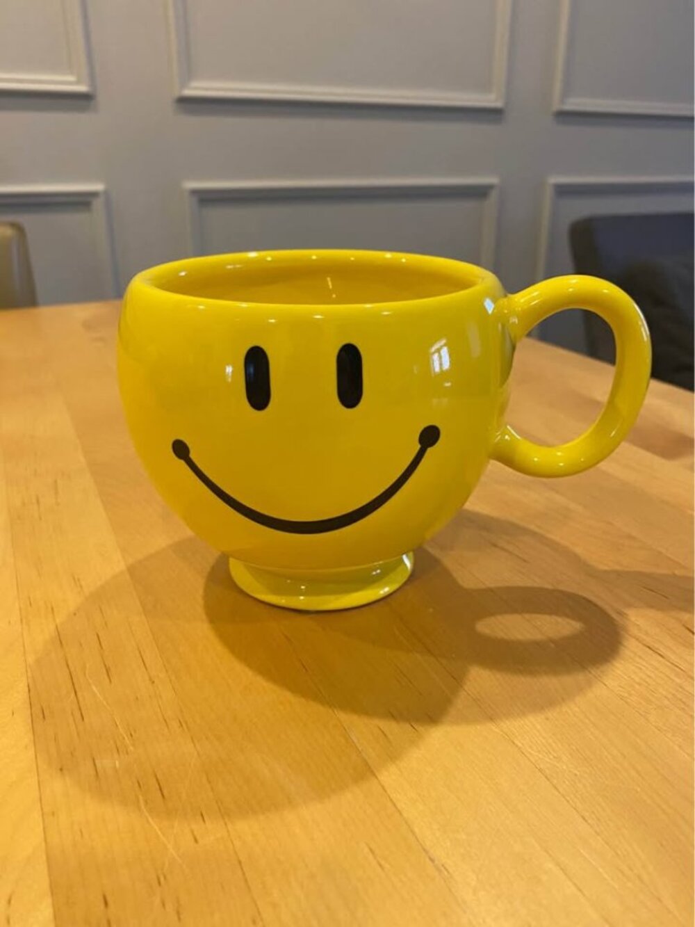 Vintage Teleflora “Be Happy” Smiley Face Mug / Planter